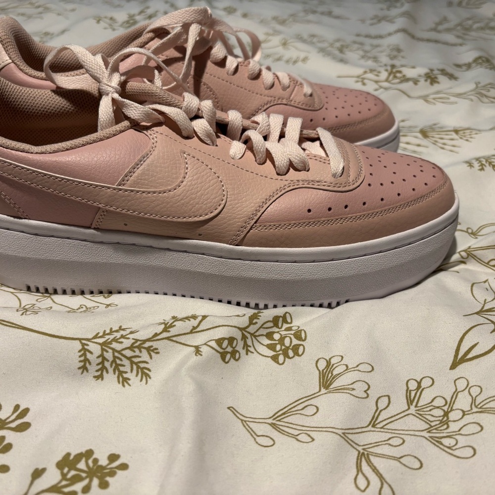 Nike Women's Blush Pink Sneakers